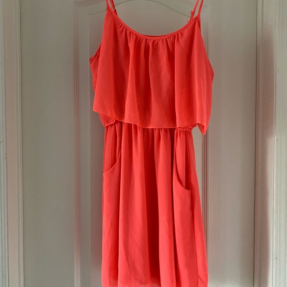 Pink dress with pockets - Picture 1 of 1